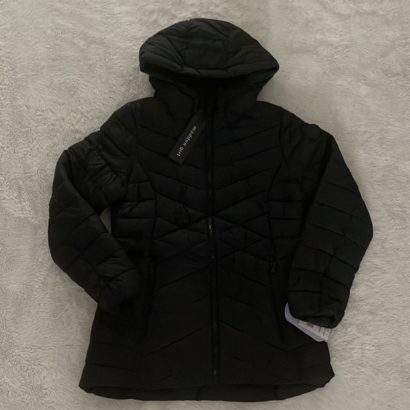 (NWT) Madden Girl Women's Hooded Packable Puffer Jacket in Black, Medium - Picture 6 of 13